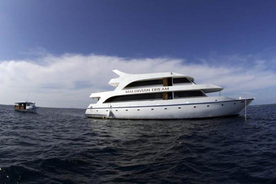 Panorámica del crucero Maldivian Dream